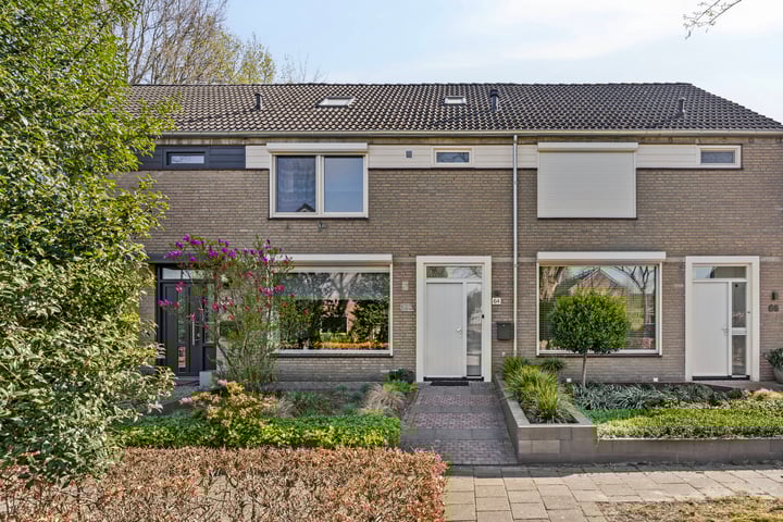 Deken van den Heuvelstraat 64 in Gemert foto