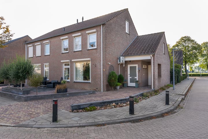 Foto van woning Deken Wehmeijerhof 2, Velddriel