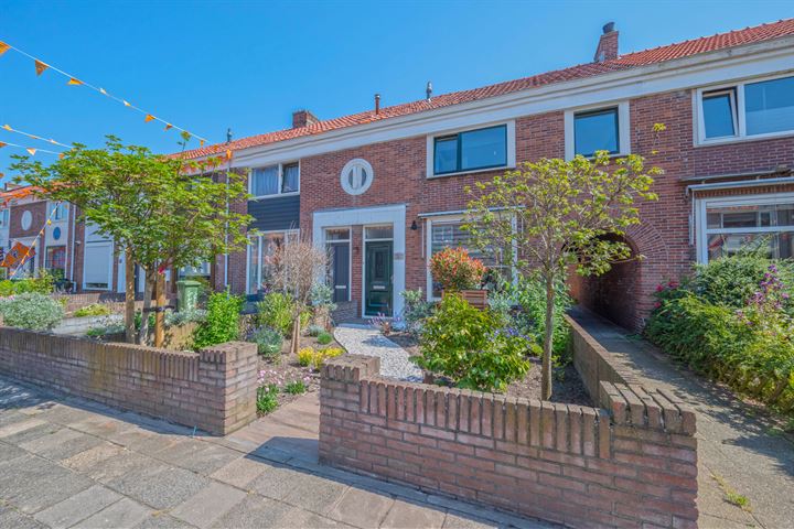 Dekkerstraat 19 in Beverwijk foto