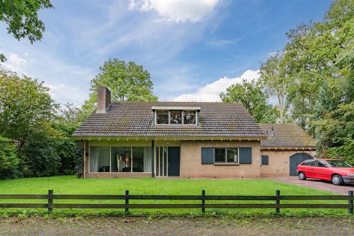 Delfland 27 in Assen foto