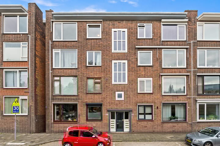 Delftseveerweg 29D in Vlaardingen foto