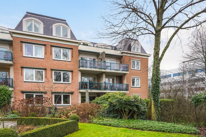 Delftweg 35m in Rijswijk foto