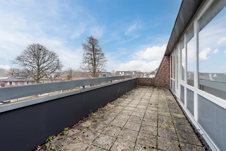 Deltahof 14 in Hillegom foto