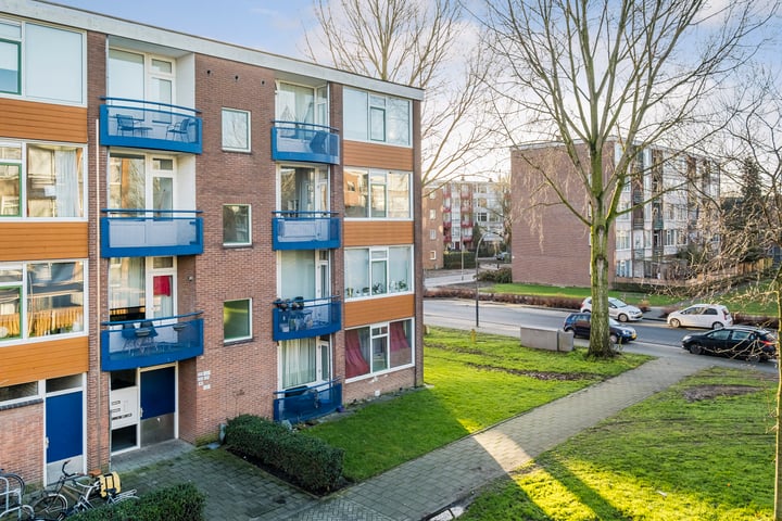 Deltalaan 135 in Deventer foto