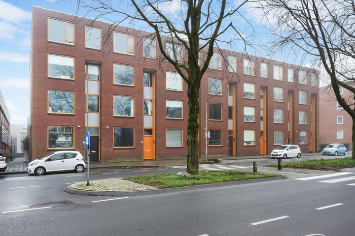 Deltalaan 9 in Sliedrecht foto