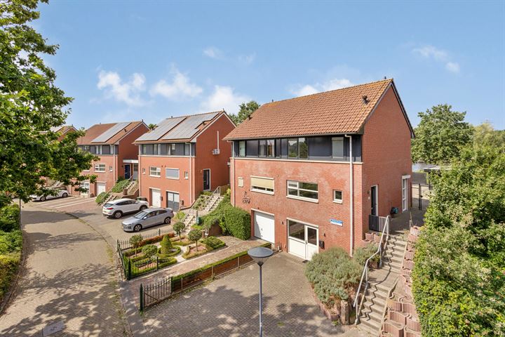 Demerstraat 36 in Helmond foto