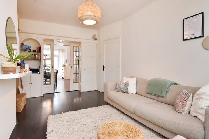 Den Helderstraat 64 in 's-Gravenhage foto