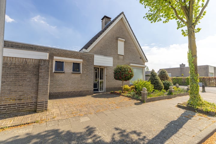 Den Hof 25 in Zundert foto