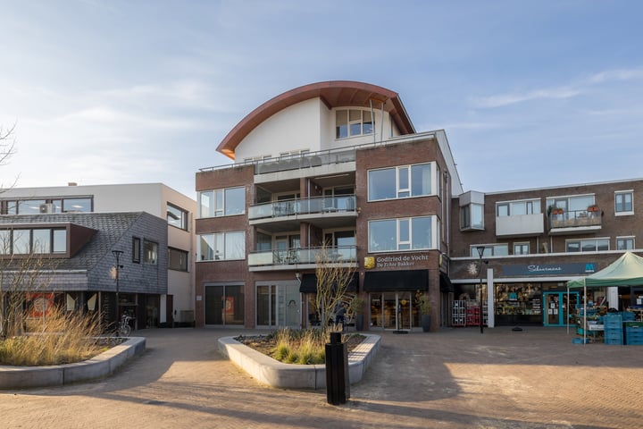 Den Hof 82e in Waalre foto