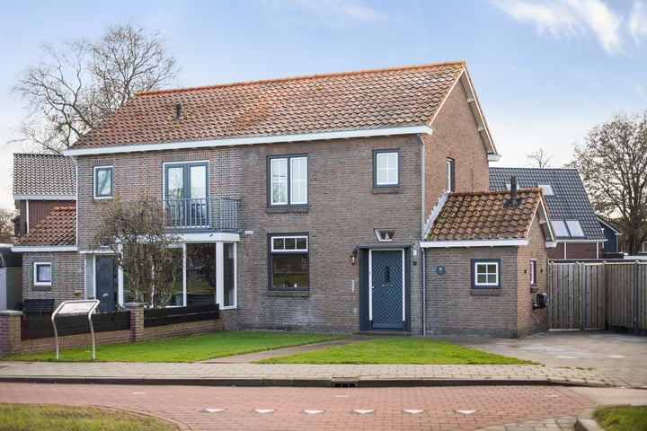 Den Hulst 47 in Nieuwleusen foto