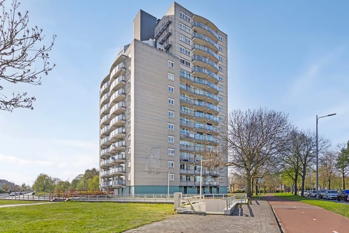 Den Uylsingel 153 in Rotterdam foto