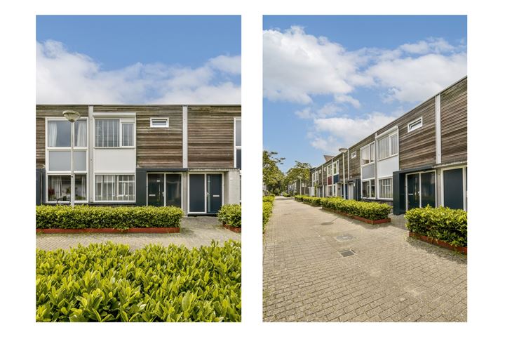 Denderhof 14 in Amsterdam foto