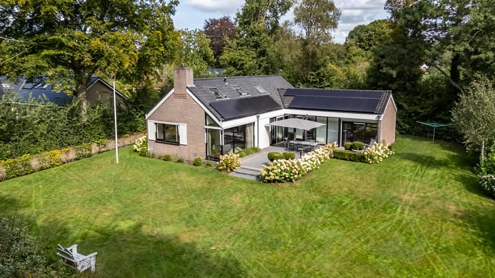 Dennenlaan 3 in Zuidlaren foto