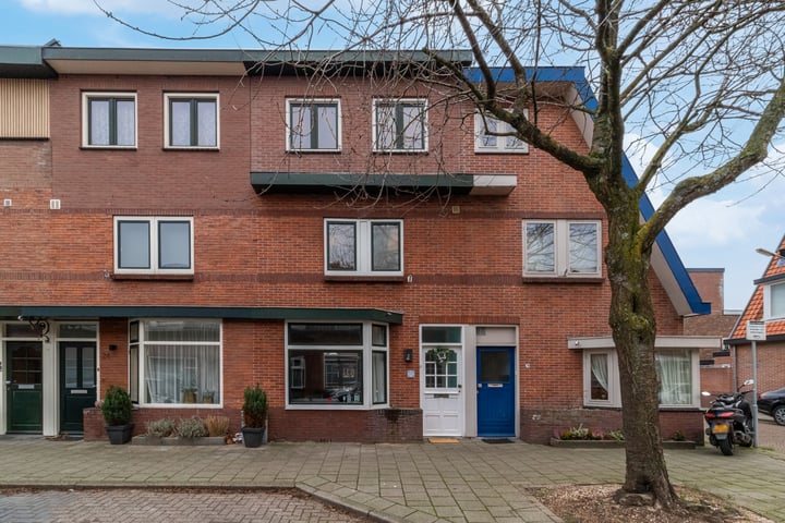 Dennenstraat 22 in IJmuiden foto