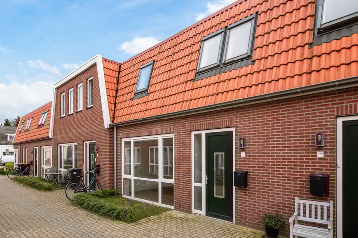 Dennenweg 177 in Enschede foto