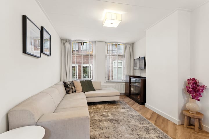 Derde Leliedwarsstraat 13-1 in Amsterdam foto