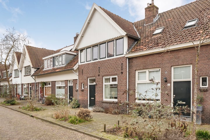 Derk Buismanstraat 19 in Zwolle foto
