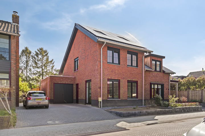 Derk Wiggersstraat 17 in Ede foto