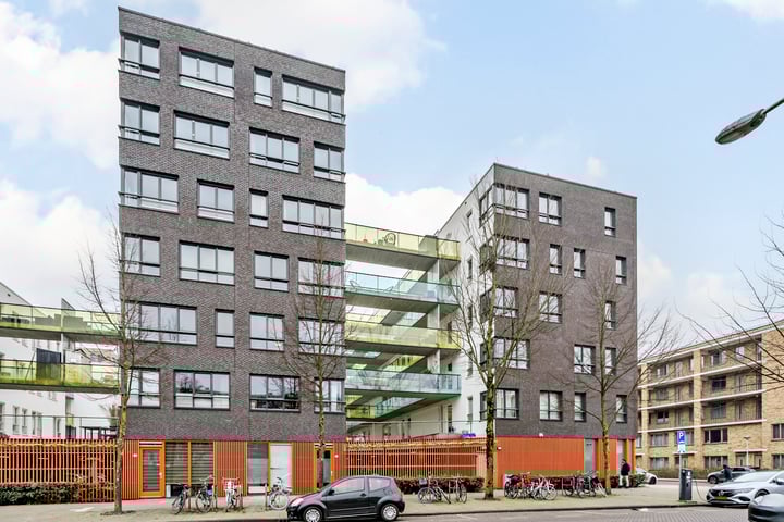 Derkinderenstraat 196 in Amsterdam foto