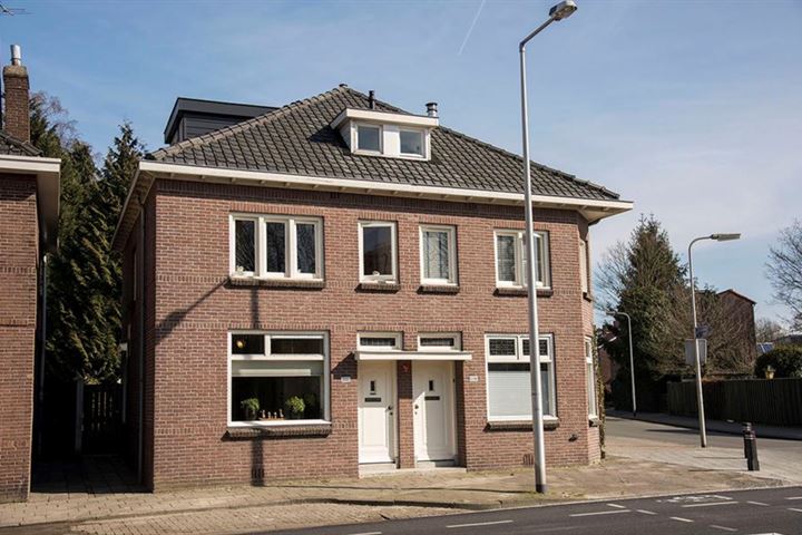Deurningerstraat 300 in Enschede foto