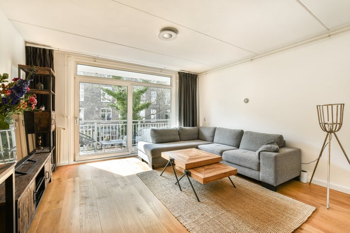 Deymanstraat 44 in Amsterdam foto