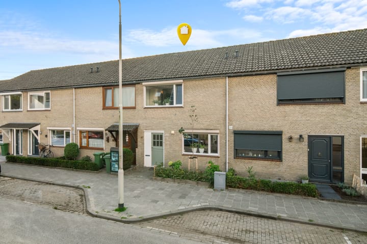 Diamantdijk 97 in Roosendaal