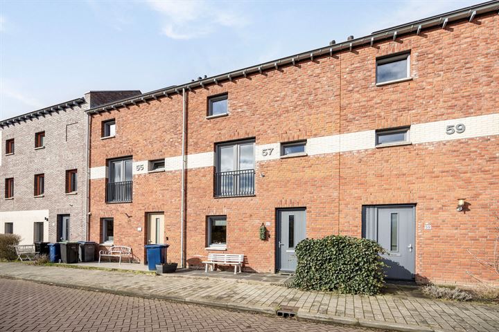 Dick Bosstraat 57 in Almere foto