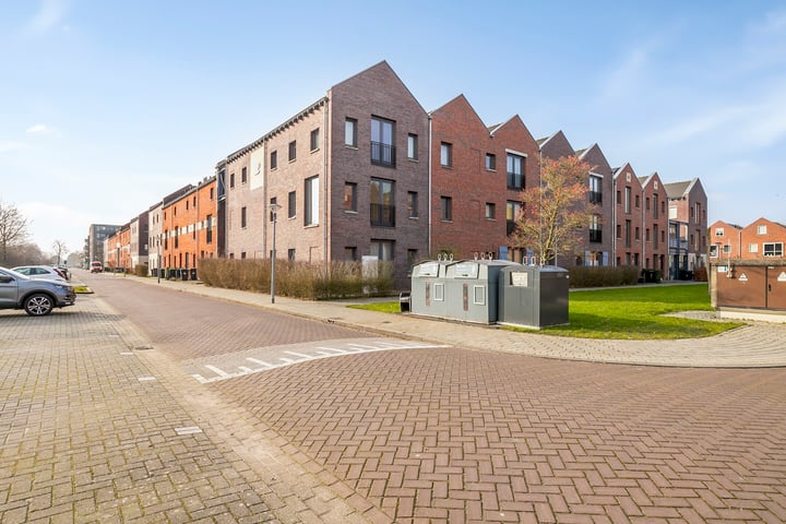 Dick Bosstraat 77 in Almere foto