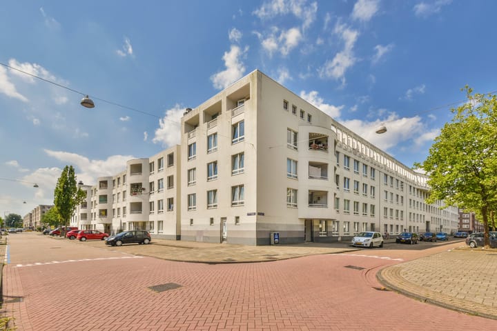 Dickenslaan 238 in Amsterdam