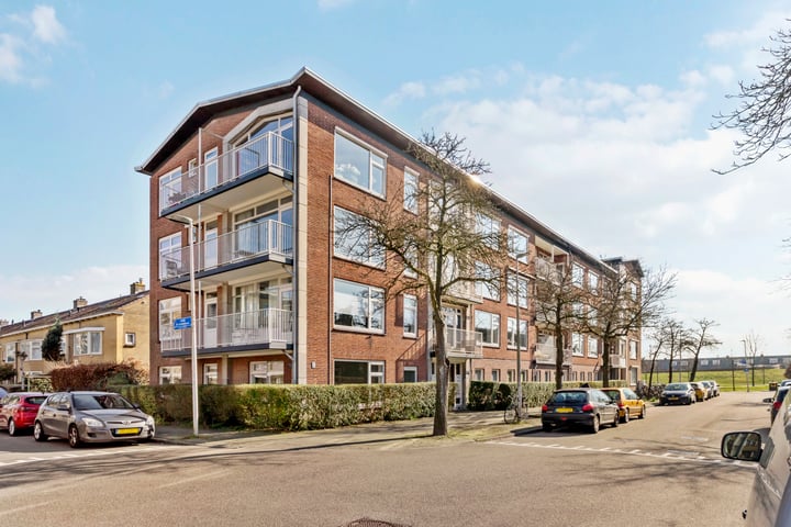 Dickenslaan 50A in Utrecht foto