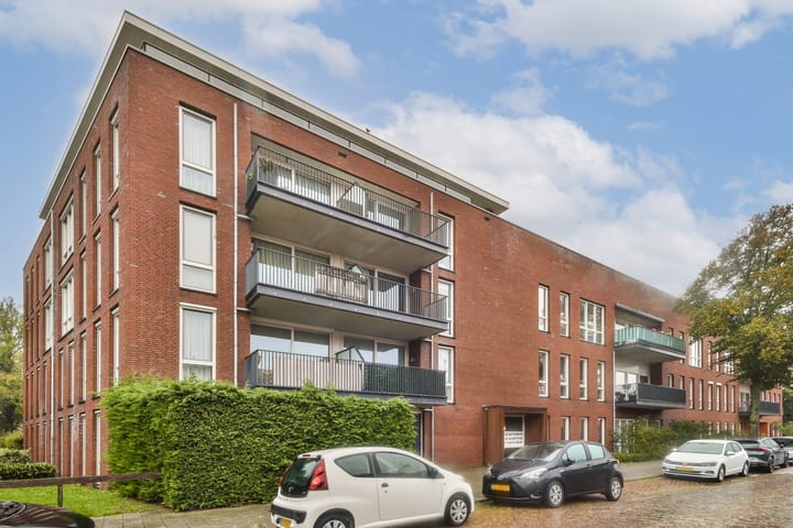 Diepenbrockstraat 96 in Haarlem