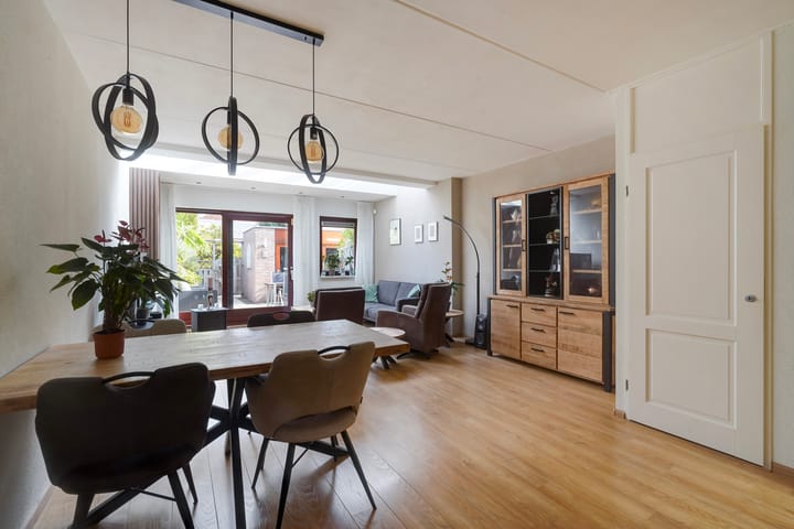 Diepenburchstraat 20a in Maasland foto