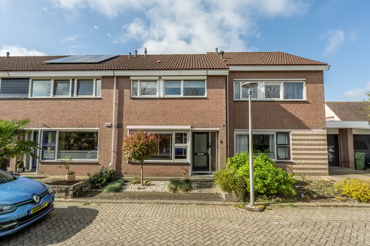 Diepenhorstweg 4 in Strijen foto