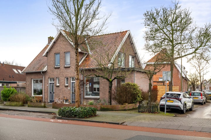 Diepenveenseweg 41 in Deventer foto