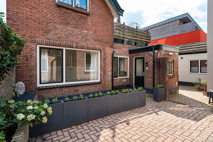 Diepeweg 13A in Hilversum