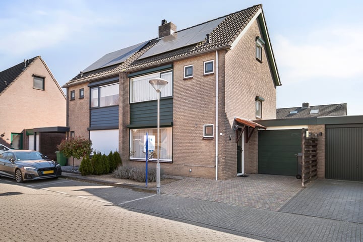 Dierick Boutsstraat 6 in Axel foto