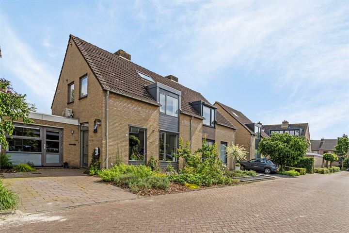 Dijkbeemd 6 in Bavel foto