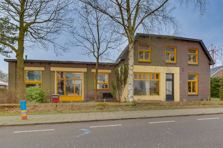 Dijkerhoekseweg 32 in Holten foto