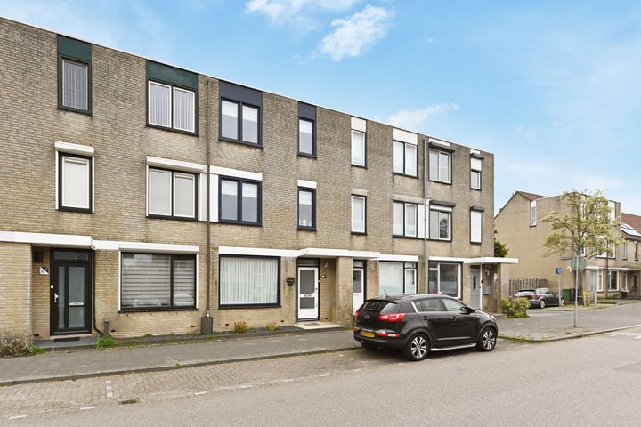 Dijkgraafslag 70 in Gouda foto