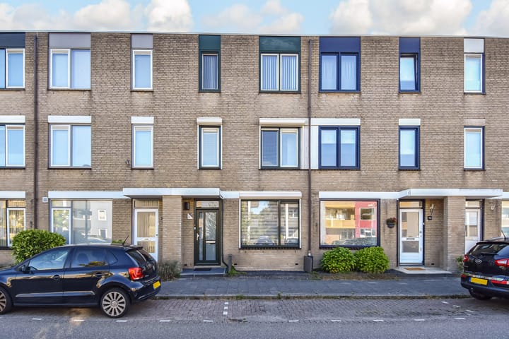 Dijkgraafslag 72 in Gouda foto