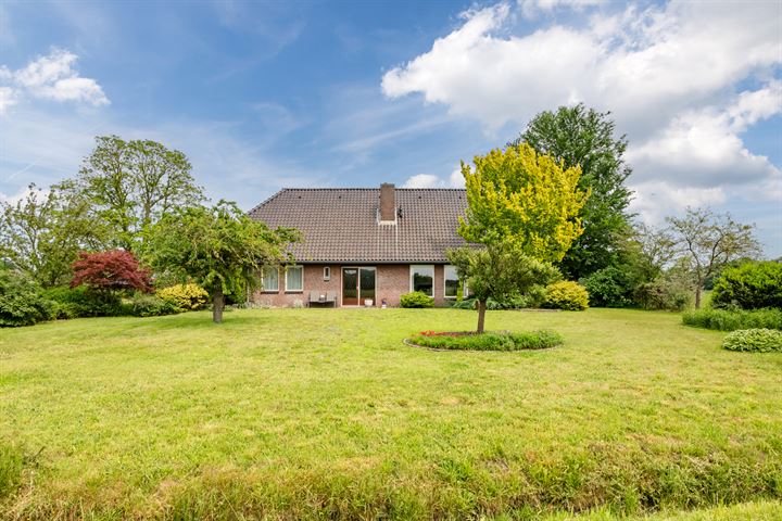 Dijkmansweg 3 in Laren foto