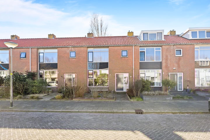 Dijkschouwerslaan 6 in Den Helder foto