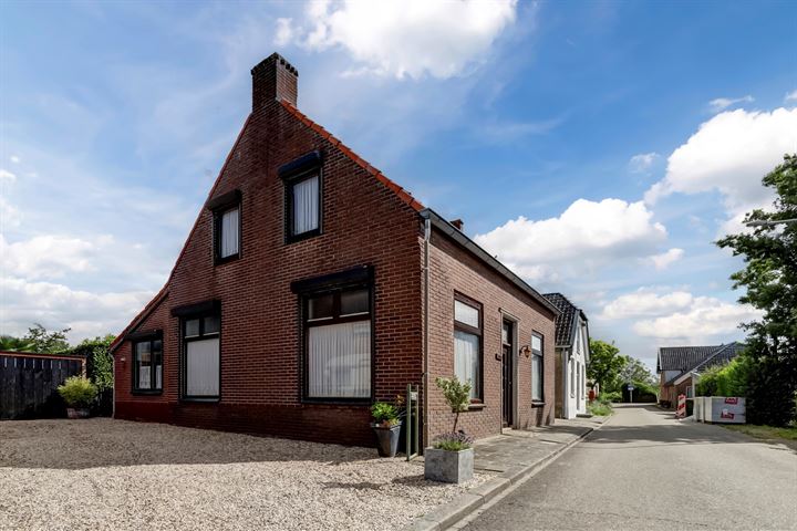 Dijkstraat 1 in Rhenoy foto