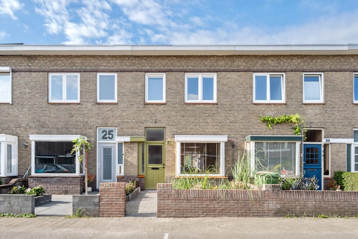 Dijkstraat 27 in Breda foto