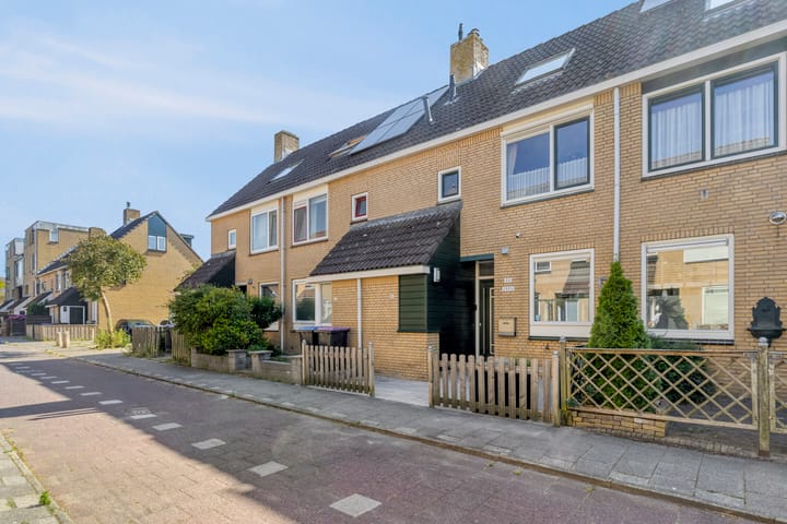 Dilledonk-Zuid 30 in Spijkenisse foto