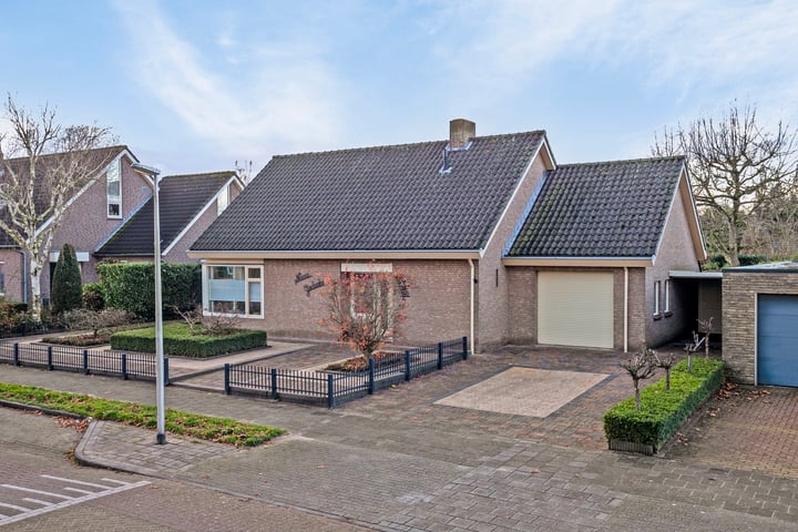 Dillenburgstraat 3 in Drunen foto