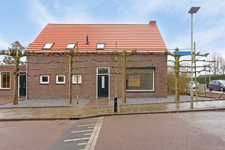 Dionisiusstraat 17 in Heijen foto