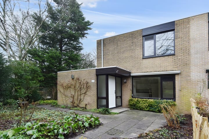 Distelweide 147 in Voorburg foto