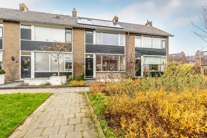 Doctor Abraham Kuyperstraat 43 in Moordrecht foto