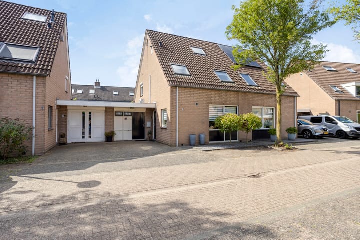 Foto van woning Doctor Heijmanstraat 8, Heeswijk-Dinther